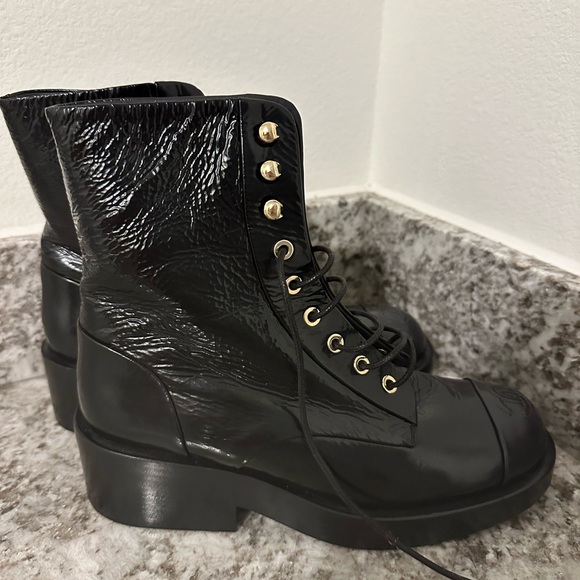 CHANEL “Lace Up” combat boots 37.5 - Picture 11 of 13